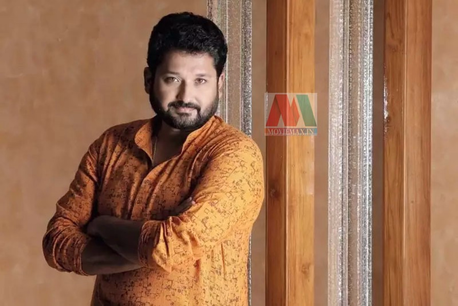 മോഹന്‍കുമാര്‍ വീണ്ടും കേരളത്തിലേക്ക് പോസ്റ്റ്‌ ഏറ്റെടുത്ത് ആരാധകര്‍ 